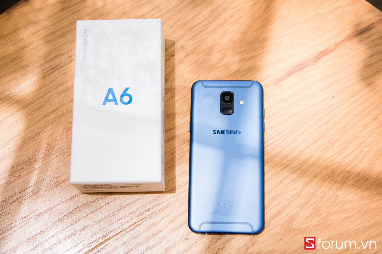 Galaxy A6 phiên bản màu xanh dương