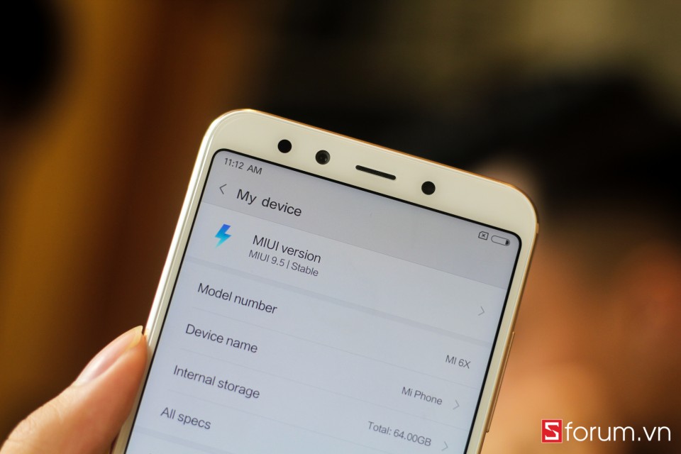 4 góc máy được bo tròn