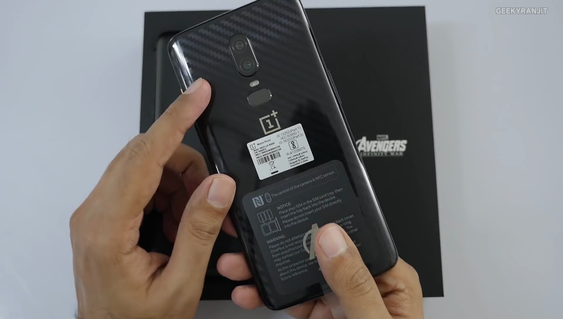 Sforum - Trang thông tin công nghệ mới nhất Sforum-OnePlus-6-Avengers_00588 Mở hộp OnePlus 6 phiên bản đặc biệt Avengers Infinity War, giá 15.07 triệu đồng Sforum - Trang thông tin công nghệ mới nhất Sforum-OnePlus-6-Avengers_00588 Mở hộp OnePlus 6 phiên bản đặc biệt Avengers Infinity War, giá 15.07 triệu đồng