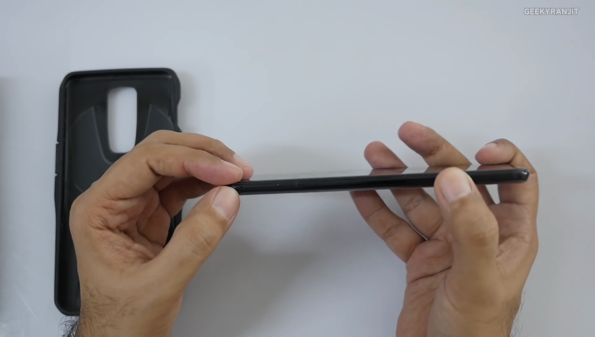 Sforum - Trang thông tin công nghệ mới nhất Sforum-OnePlus-6-Avengers_01819 Mở hộp OnePlus 6 phiên bản đặc biệt Avengers Infinity War, giá 15.07 triệu đồng Sforum - Trang thông tin công nghệ mới nhất Sforum-OnePlus-6-Avengers_01819 Mở hộp OnePlus 6 phiên bản đặc biệt Avengers Infinity War, giá 15.07 triệu đồng