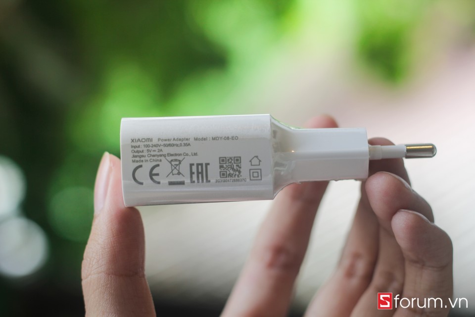 Sforum - Trang thông tin công nghệ mới nhất rmn5-3 Mở hộp và trên tay nhanh Xiaomi Redmi Note 5 chính hãng: Snapdragon 636, RAM 3GB, camera AI kép, giá từ 4.8 triệu Sforum - Trang thông tin công nghệ mới nhất rmn5-3 Mở hộp và trên tay nhanh Xiaomi Redmi Note 5 chính hãng: Snapdragon 636, RAM 3GB, camera AI kép, giá từ 4.8 triệu
