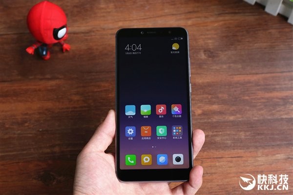 Sforum - Trang thông tin công nghệ mới nhất xiaomi-redmi-s2-18 Mở hộp và trên tay Xiaomi Redmi S2: Snapdragon 625, RAM 4GB, camera selfie AI, giá từ 3.6 triệu Sforum - Trang thông tin công nghệ mới nhất xiaomi-redmi-s2-18 Mở hộp và trên tay Xiaomi Redmi S2: Snapdragon 625, RAM 4GB, camera selfie AI, giá từ 3.6 triệu