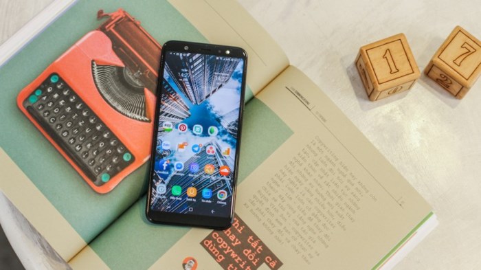 Sforum - Trang thông tin công nghệ mới nhất 1_93542 Trải nghiệm thực tế Galaxy A6+(Plus): Ấn tượng ngay từ cái nhìn đầu tiên Sforum - Trang thông tin công nghệ mới nhất 1_93542 Trải nghiệm thực tế Galaxy A6+(Plus): Ấn tượng ngay từ cái nhìn đầu tiên