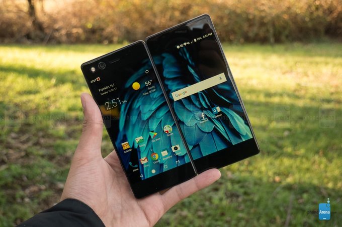 Sforum - Trang thông tin công nghệ mới nhất Cancelled-Samsung-foldable-phone-prototype-appears-resembles-the-ZTE-Axon-M Xuất hiện nguyên mẫu điện thoại 2 màn hình gập của Samsung, thiết kế giống ZTE Axon M Sforum - Trang thông tin công nghệ mới nhất Cancelled-Samsung-foldable-phone-prototype-appears-resembles-the-ZTE-Axon-M Xuất hiện nguyên mẫu điện thoại 2 màn hình gập của Samsung, thiết kế giống ZTE Axon M