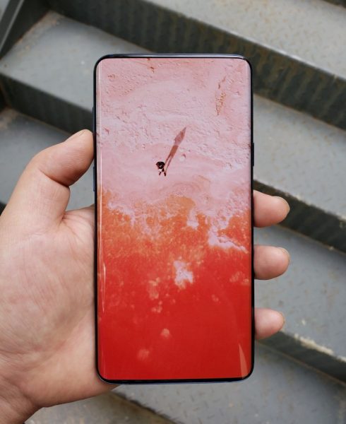 Sforum - Trang thông tin công nghệ mới nhất DgHmaDvUcAE_QVm-490x600 Xuất hiện nguyên mẫu Galaxy S10 với màn hình vô cực mới chiếm trọn mặt trước Sforum - Trang thông tin công nghệ mới nhất DgHmaDvUcAE_QVm-490x600 Xuất hiện nguyên mẫu Galaxy S10 với màn hình vô cực mới chiếm trọn mặt trước