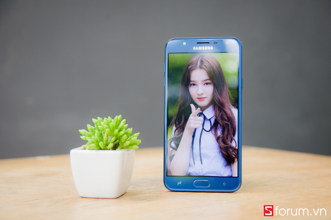 Galaxy J7 Duo ra mắt tại Ấn Độ