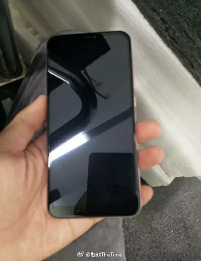Xuất hiện thêm hình ảnh thực tế của Xiaomi Redmi 6 Pro, cho thấy máy sẽ chạy MIUI 9.5