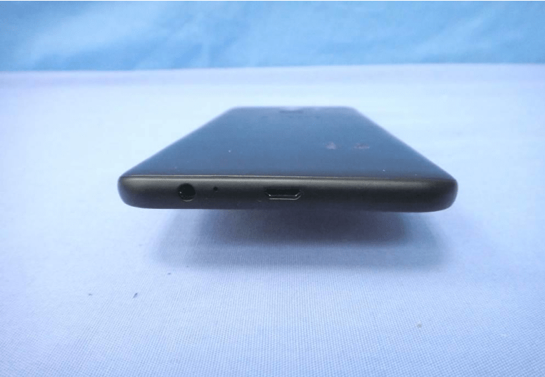 Lộ hình ảnh thực tế của Samsung Galaxy J8 tại Đài Loan