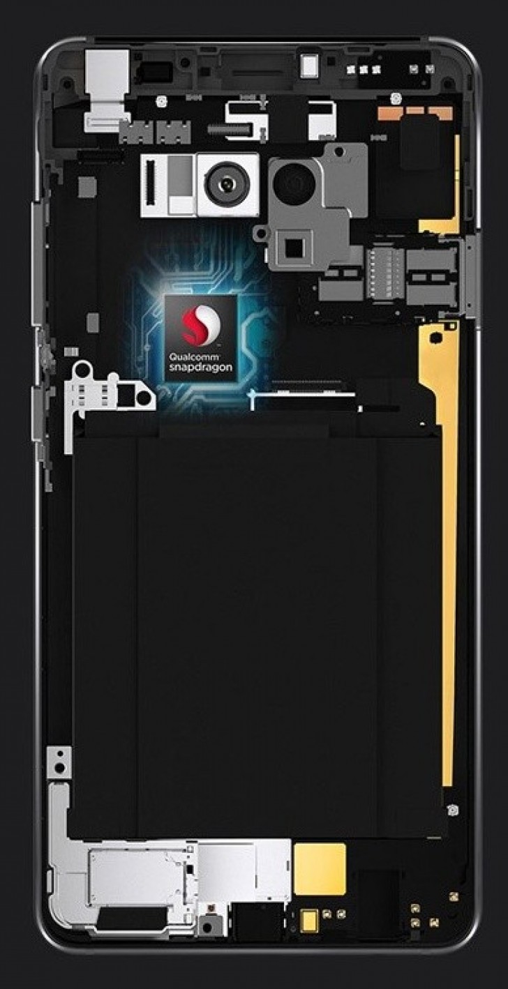Asus ra mắt Zenfone Ares: Snapdragon 821 và 8GB RAM, tương tự như Zenfone AR