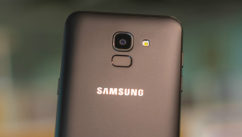 Sforum - Trang thông tin công nghệ mới nhất samsung-galaxy-j6-6 Ưu đãi HOT Galaxy J6 giảm ngay 500.000đ từ 8/6 tới 10/6 Sforum - Trang thông tin công nghệ mới nhất samsung-galaxy-j6-6 Ưu đãi HOT Galaxy J6 giảm ngay 500.000đ từ 8/6 tới 10/6