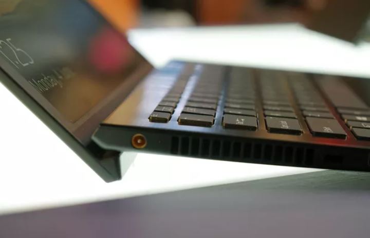 Sự kiện Computex 2018: VAIO trở lại thị trường Châu Á với laptop Series S