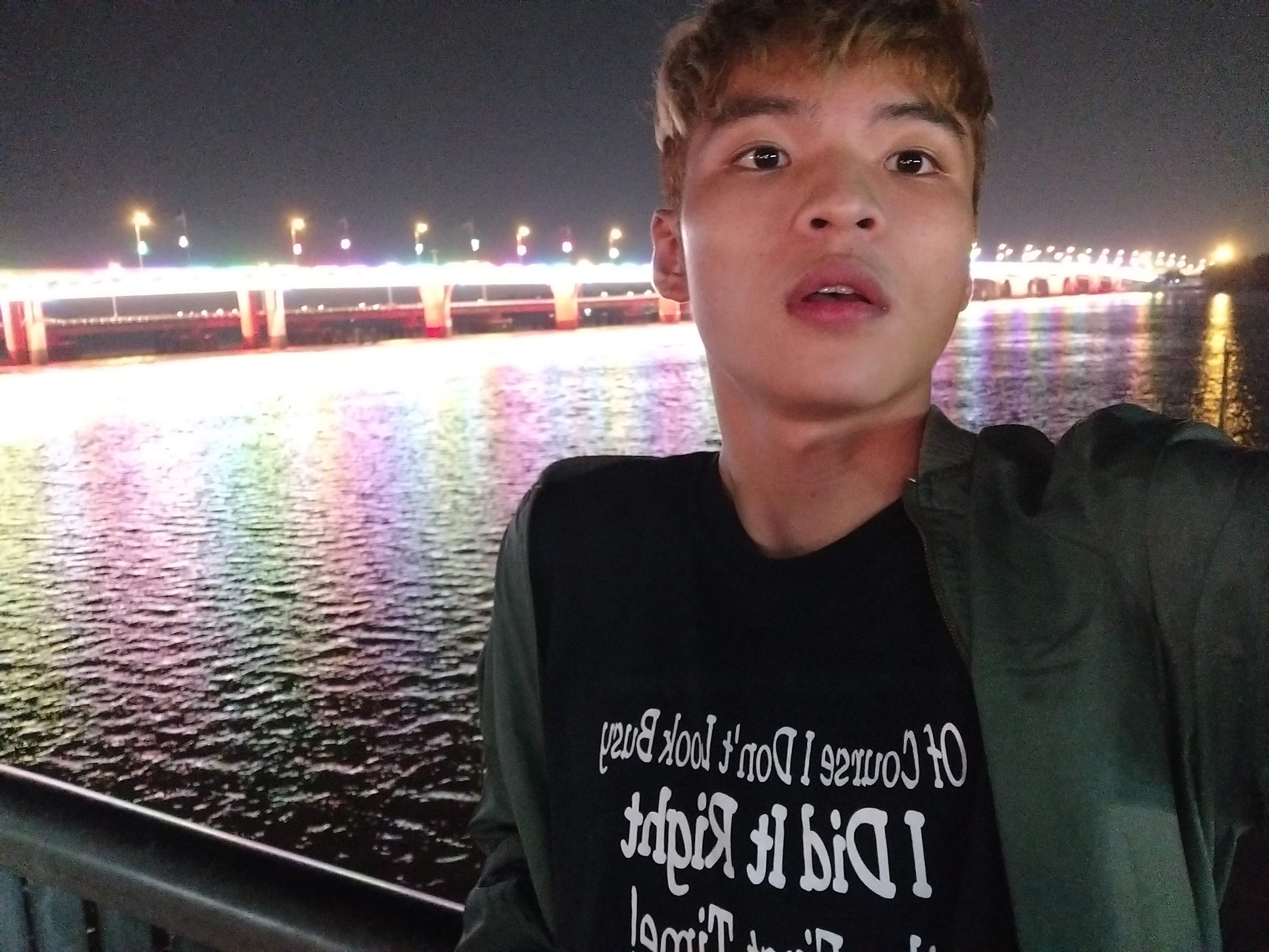Đánh giá camera trên Galaxy A8 Star: Khả năng xóa phông cực tốt!