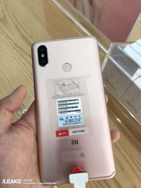 Sforum - Trang thông tin công nghệ mới nhất 37237384_1321836824616361_5072739453299064832_n-450x600 Mi Max 3 chính thức lộ diện: Snapdragon 636, pin 5500mAh, camera kép Sforum - Trang thông tin công nghệ mới nhất 37237384_1321836824616361_5072739453299064832_n-450x600 Mi Max 3 chính thức lộ diện: Snapdragon 636, pin 5500mAh, camera kép