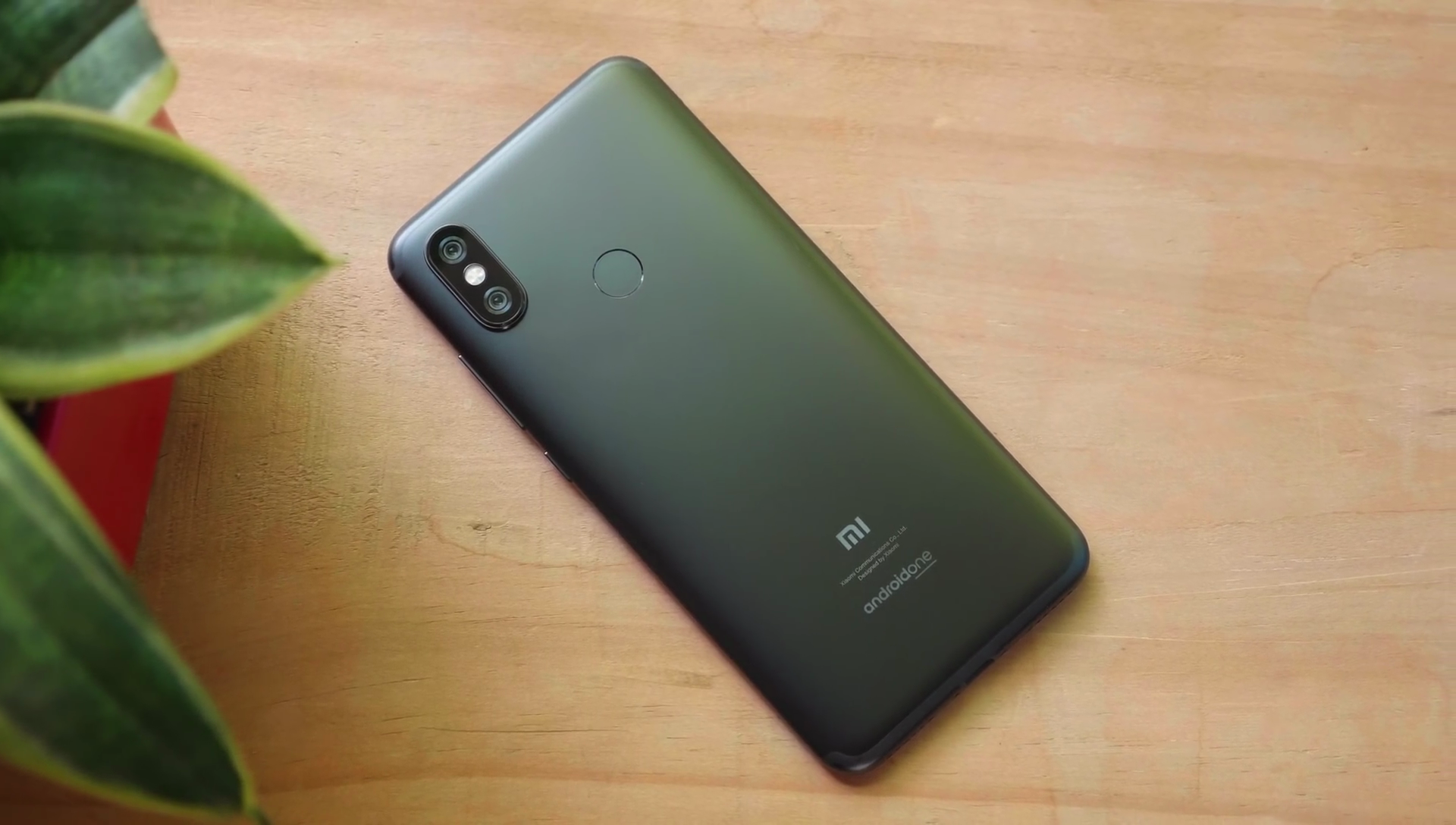 Sforum - Trang thÃ´ng tin cÃ´ng nghá» má»i nháº¥t Mi-A2-Sforum_01946-960x544 Má» há»p Xiaomi Mi A2: Snapdragon 660, camera kÃ©p AI, Android gá»c, giÃ¡ 5.99 triá»u 