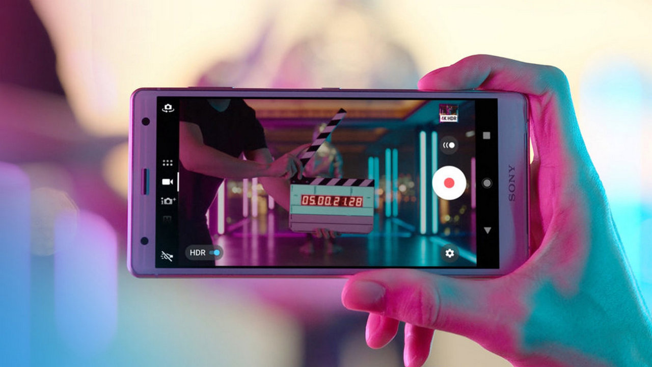 Sforum - Trang thông tin công nghệ mới nhất Sony-Xperia-XZ2-1280-720 Sony Xperia XZ2 có mức giá cao ngất ngưởng tại thị trường Ấn Độ, lên tới 24.5 triệu Sforum - Trang thông tin công nghệ mới nhất Sony-Xperia-XZ2-1280-720 Sony Xperia XZ2 có mức giá cao ngất ngưởng tại thị trường Ấn Độ, lên tới 24.5 triệu