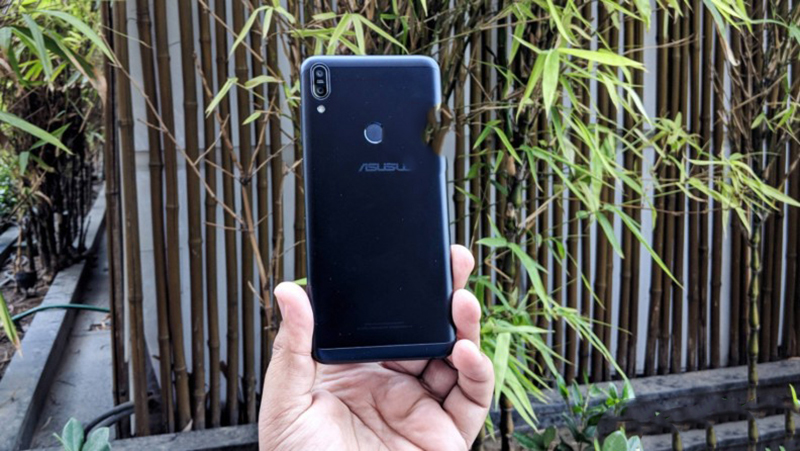 Sforum - Trang thông tin công nghệ mới nhất asus-zenfone-max-pro-m1-2 ASUS ra mắt Zenfone Max Pro M1 phiên bản 6GB RAM tại Ấn Độ, giá 5 triệu đồng Sforum - Trang thông tin công nghệ mới nhất asus-zenfone-max-pro-m1-2 ASUS ra mắt Zenfone Max Pro M1 phiên bản 6GB RAM tại Ấn Độ, giá 5 triệu đồng