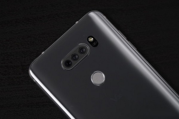 LG V40 sẽ có tổng cộng đến 5 camera, ra mắt sau Galaxy Note 9 và sớm hơn iPhone 9