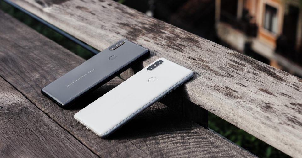 Sforum - Trang thông tin công nghệ mới nhất 4273025_Cover-960x504 Mi MIX 2S có thêm màu xanh ngọc lục bảo Emerald Green, bán ra từ ngày 14/8 Sforum - Trang thông tin công nghệ mới nhất 4273025_Cover-960x504 Mi MIX 2S có thêm màu xanh ngọc lục bảo Emerald Green, bán ra từ ngày 14/8