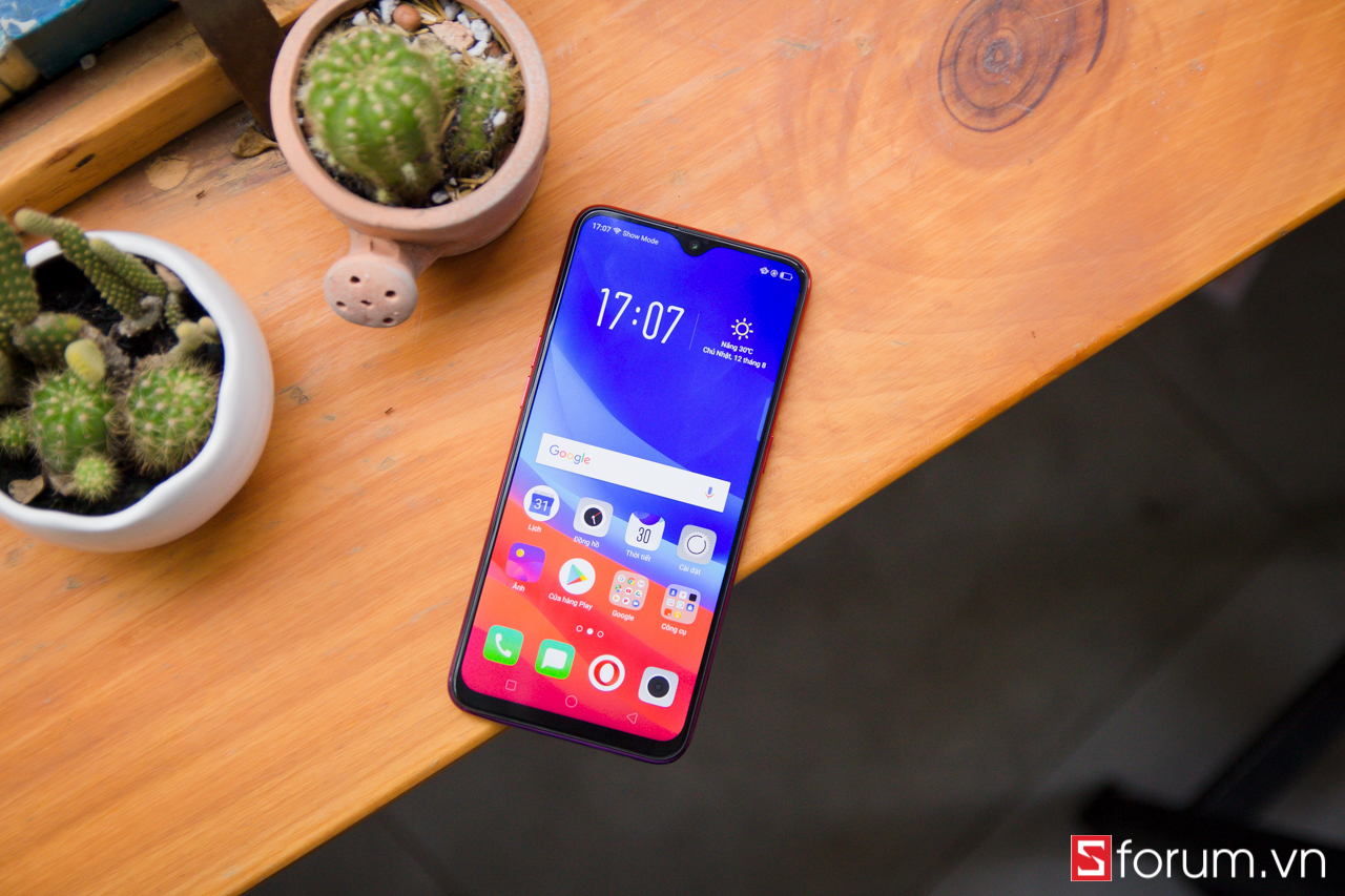 Sforum - Trang thÃ´ng tin cÃ´ng nghá»‡ má»›i nháº¥t IMG_6492 TrÃªn tay vÃ Ä‘Ã¡nh giÃ¡ nhanh Oppo F9: Thiáº¿t káº¿ Ä‘áº¹p, sáº¡c nhanh VOOC tháº§n tá»‘c, camera kÃ©p, giÃ¡ 7.69 triá»‡u 