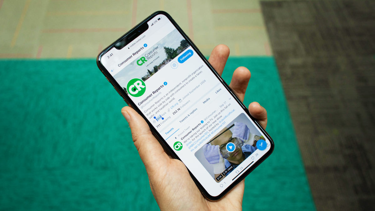 Sforum - Trang thông tin công nghệ mới nhất CR-Electronics-InlineHero-iPhoneXS-Testing-09-18 iPhone Xs Max có chi phí sản xuất là 10.3 triệu đồng, màn hình vẫn là linh kiện đắt nhất Sforum - Trang thông tin công nghệ mới nhất CR-Electronics-InlineHero-iPhoneXS-Testing-09-18 iPhone Xs Max có chi phí sản xuất là 10.3 triệu đồng, màn hình vẫn là linh kiện đắt nhất