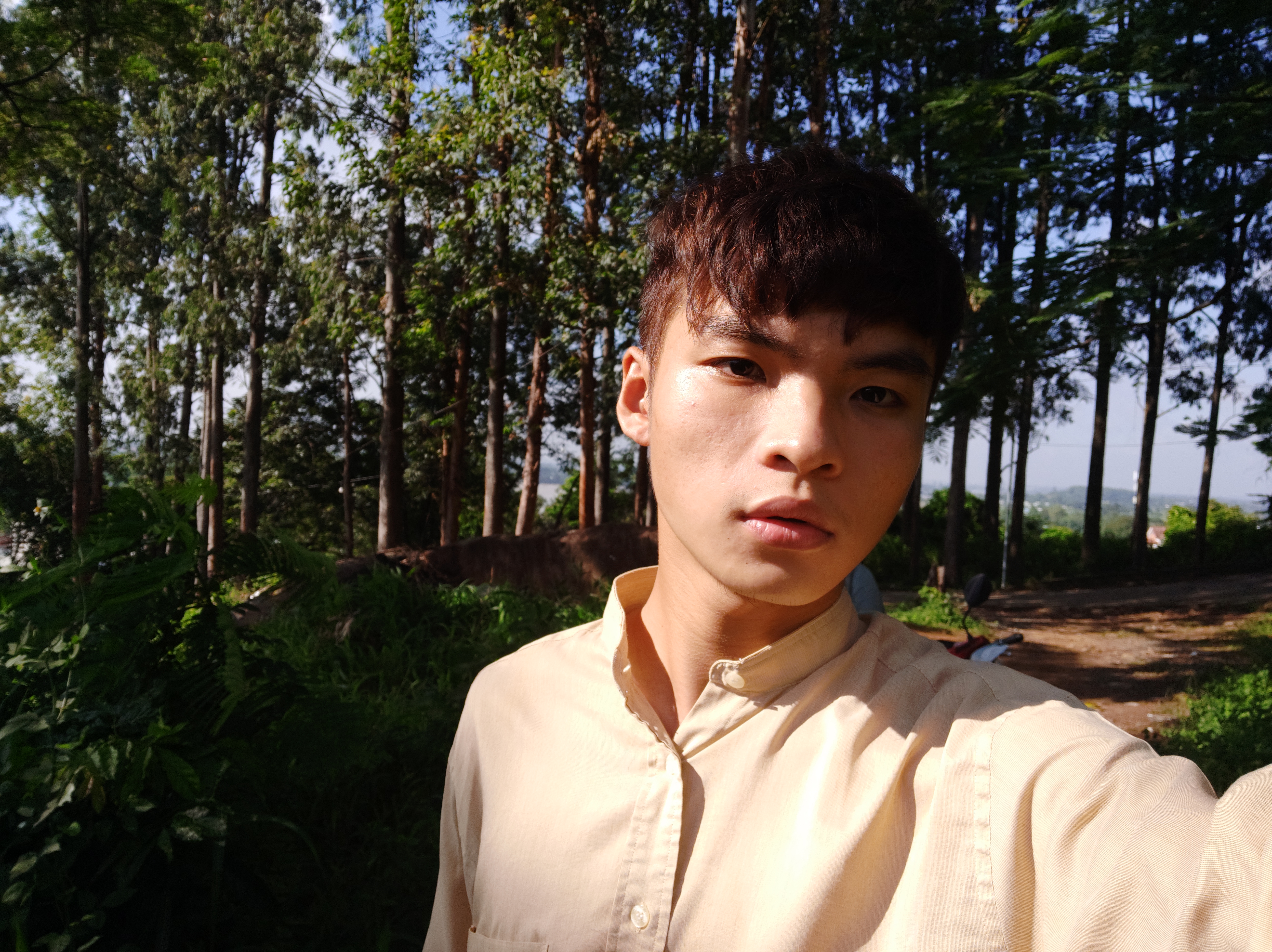 Đánh giá camera Pocophone F1 : Ai bảo gaming phone sẽ chụp tệ?