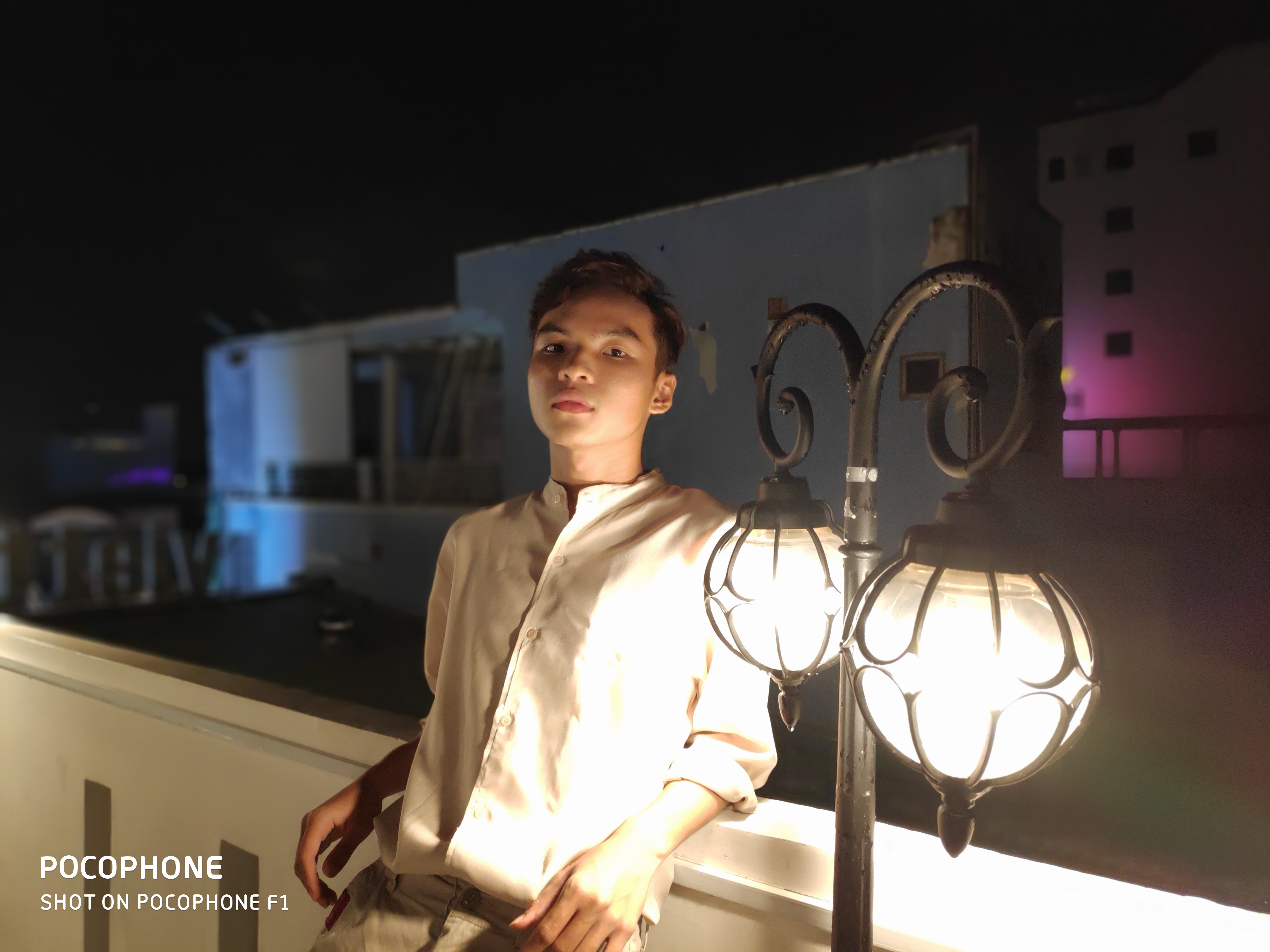 Đánh giá camera Pocophone F1 : Ai bảo gaming phone sẽ chụp tệ?