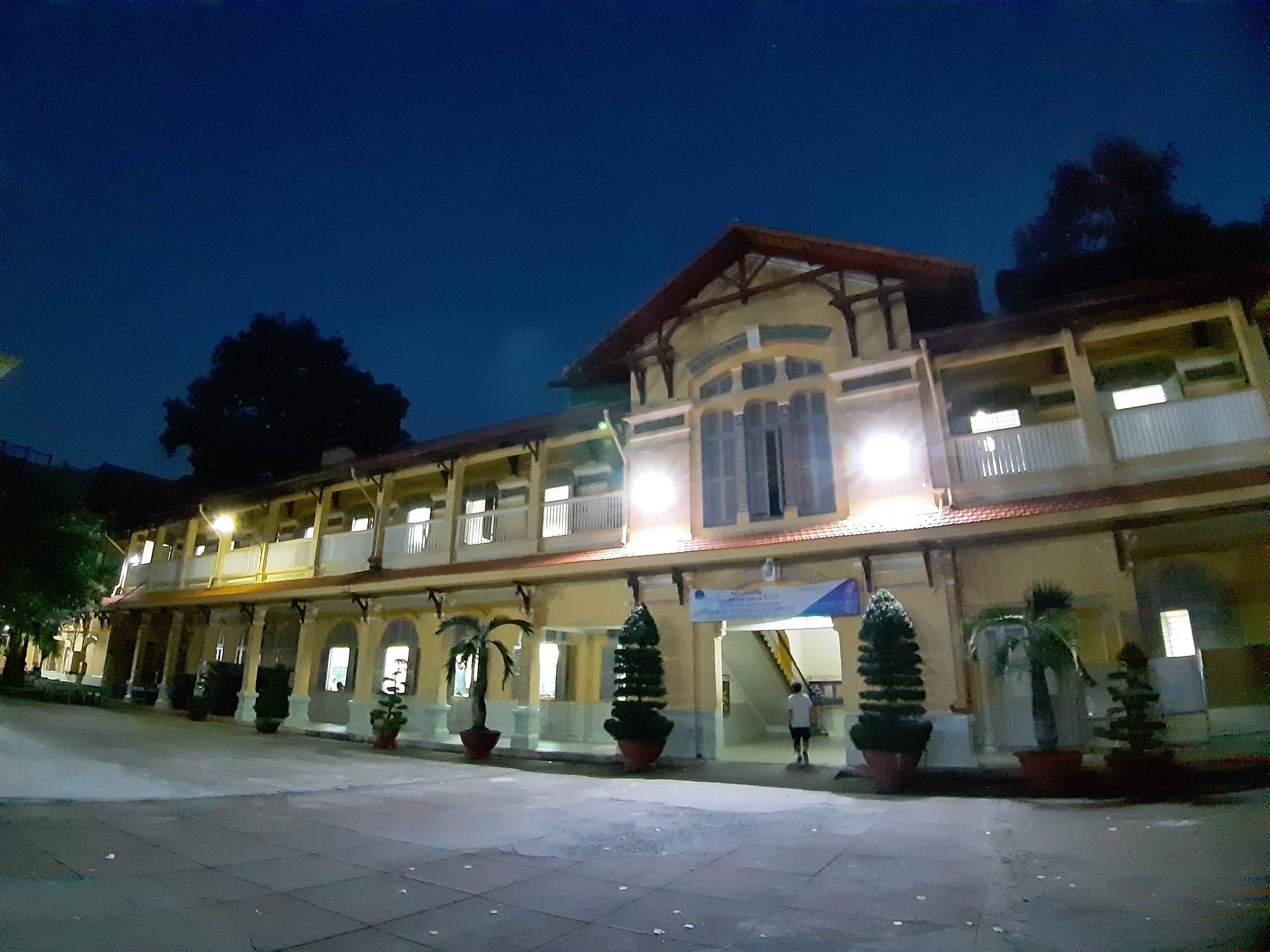 Đánh giá camera Samsung Galaxy A7 2018: Ba camera sau thì làm được những gì?