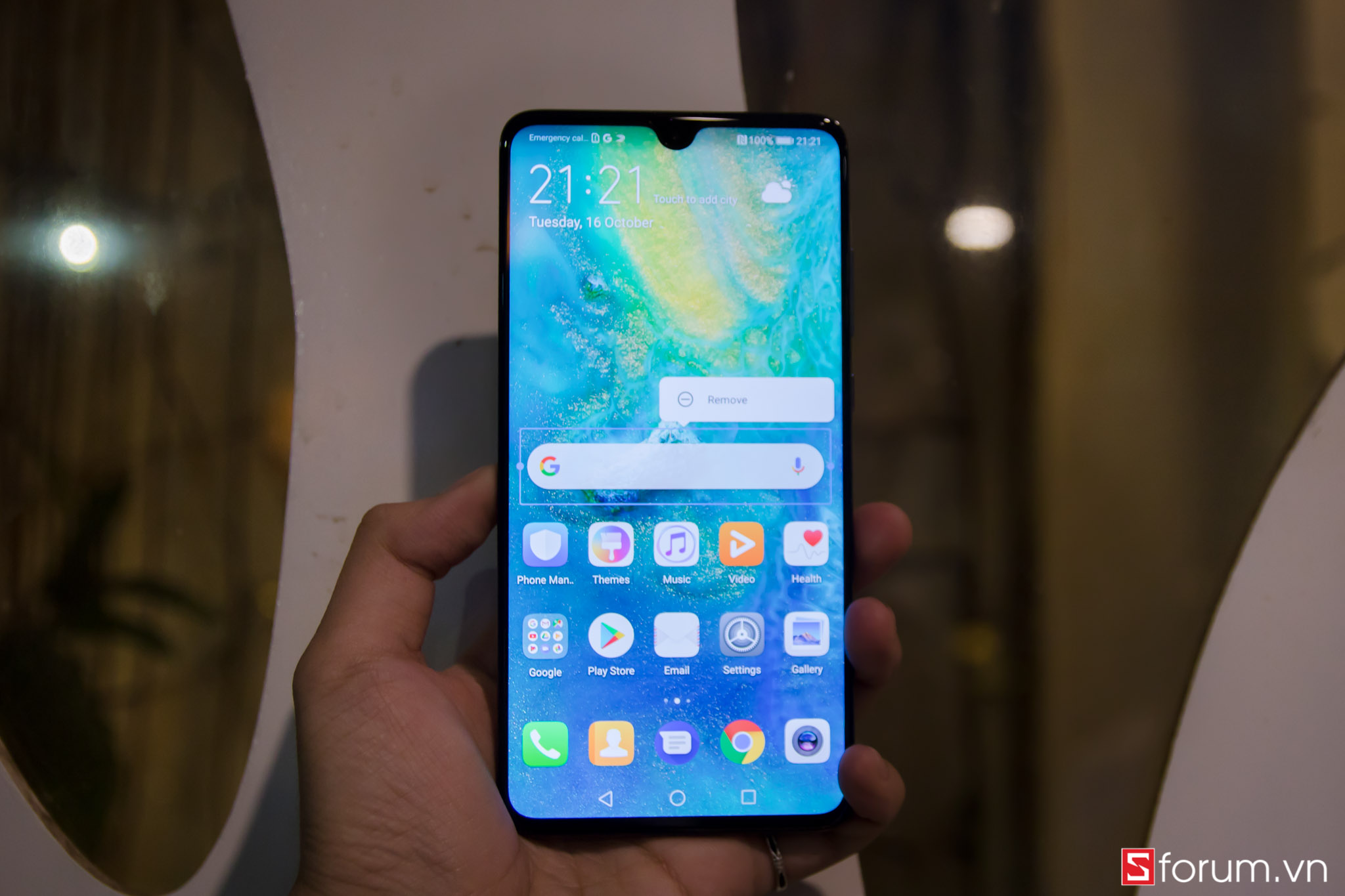 Sforum - Trang thÃ´ng tin cÃ´ng nghá» má»i nháº¥t IMG_0014 TrÃªn tay Huawei Mate 20 vÃ Mate 20 Pro táº¡i VN: Cáº£m biáº¿n khuÃ´n máº·t 3D, cá»¥m 3 camera, vÃ¢n tay nhÃºng dÆ°á»i mÃn hÃ¬nh 