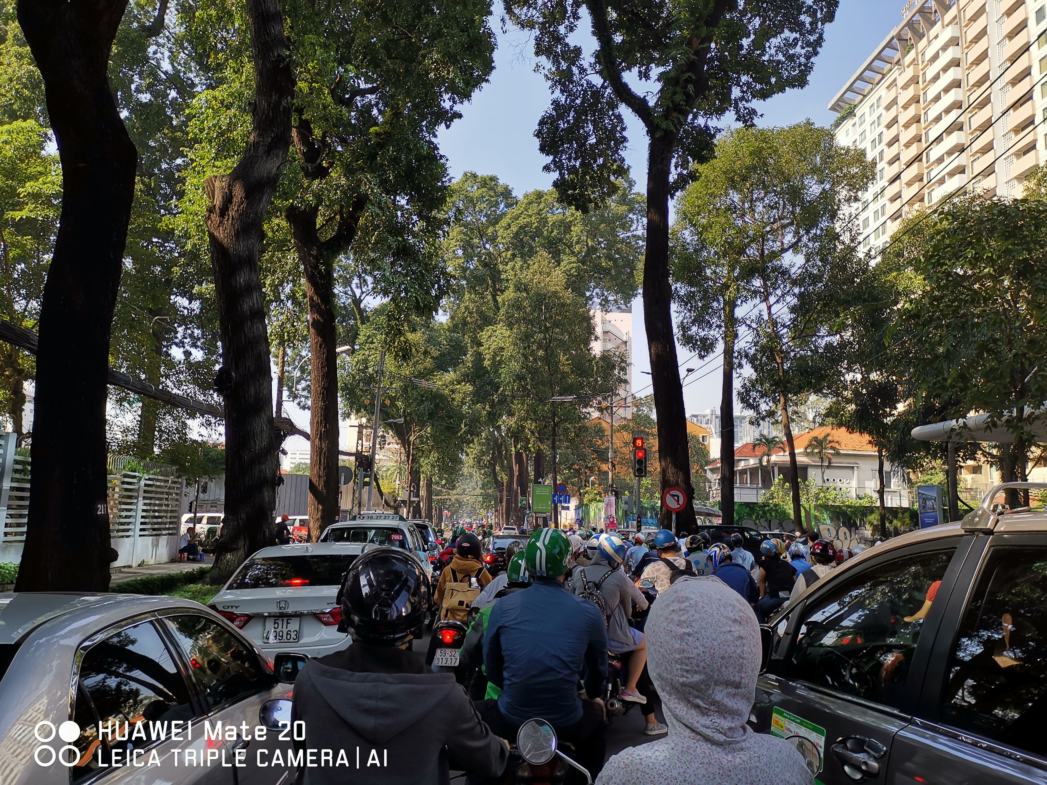 Sài Gòn trông như thế nào qua ống kính của Huawei Mate 20