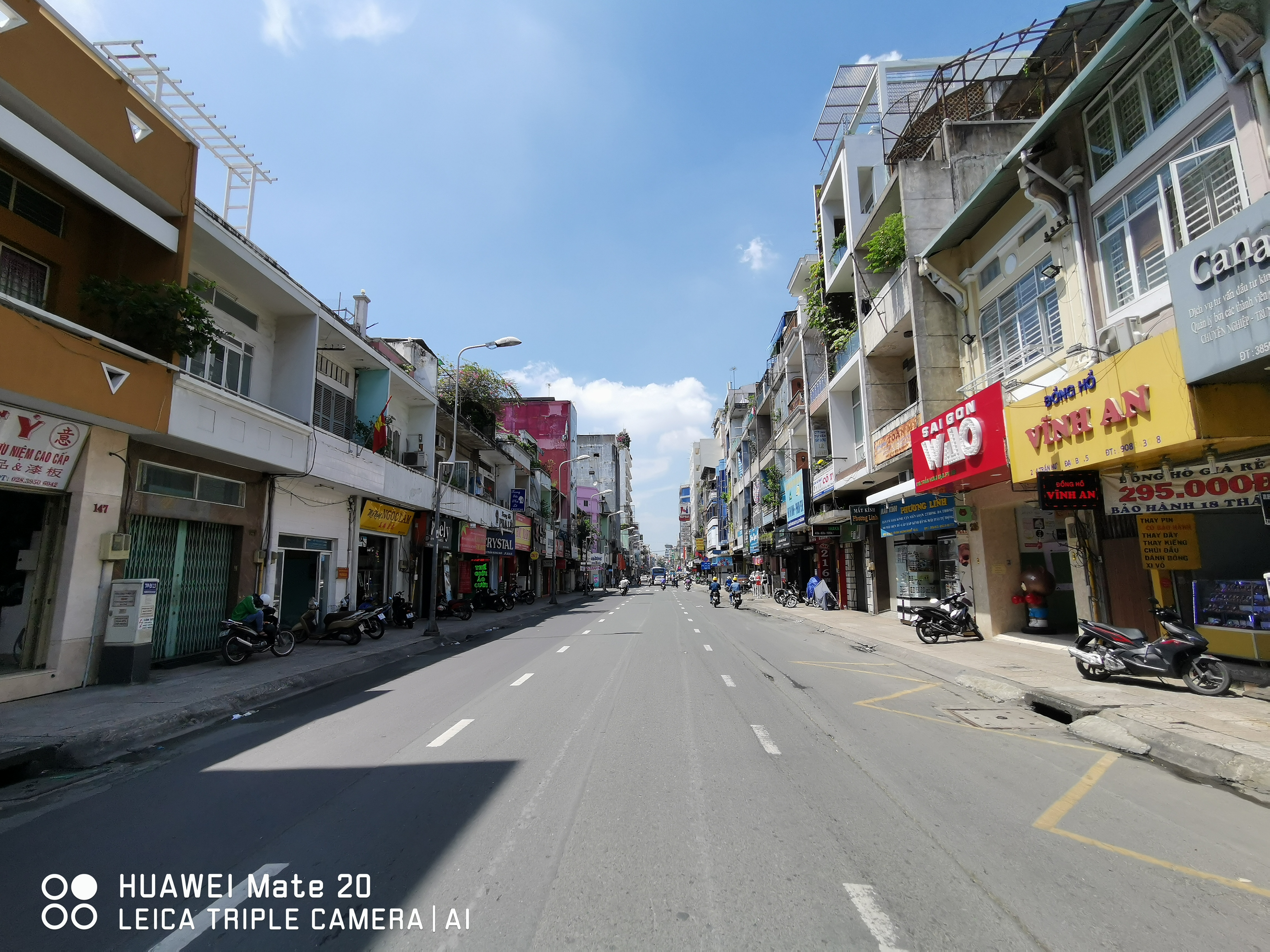 Sài Gòn trông như thế nào qua ống kính của Huawei Mate 20