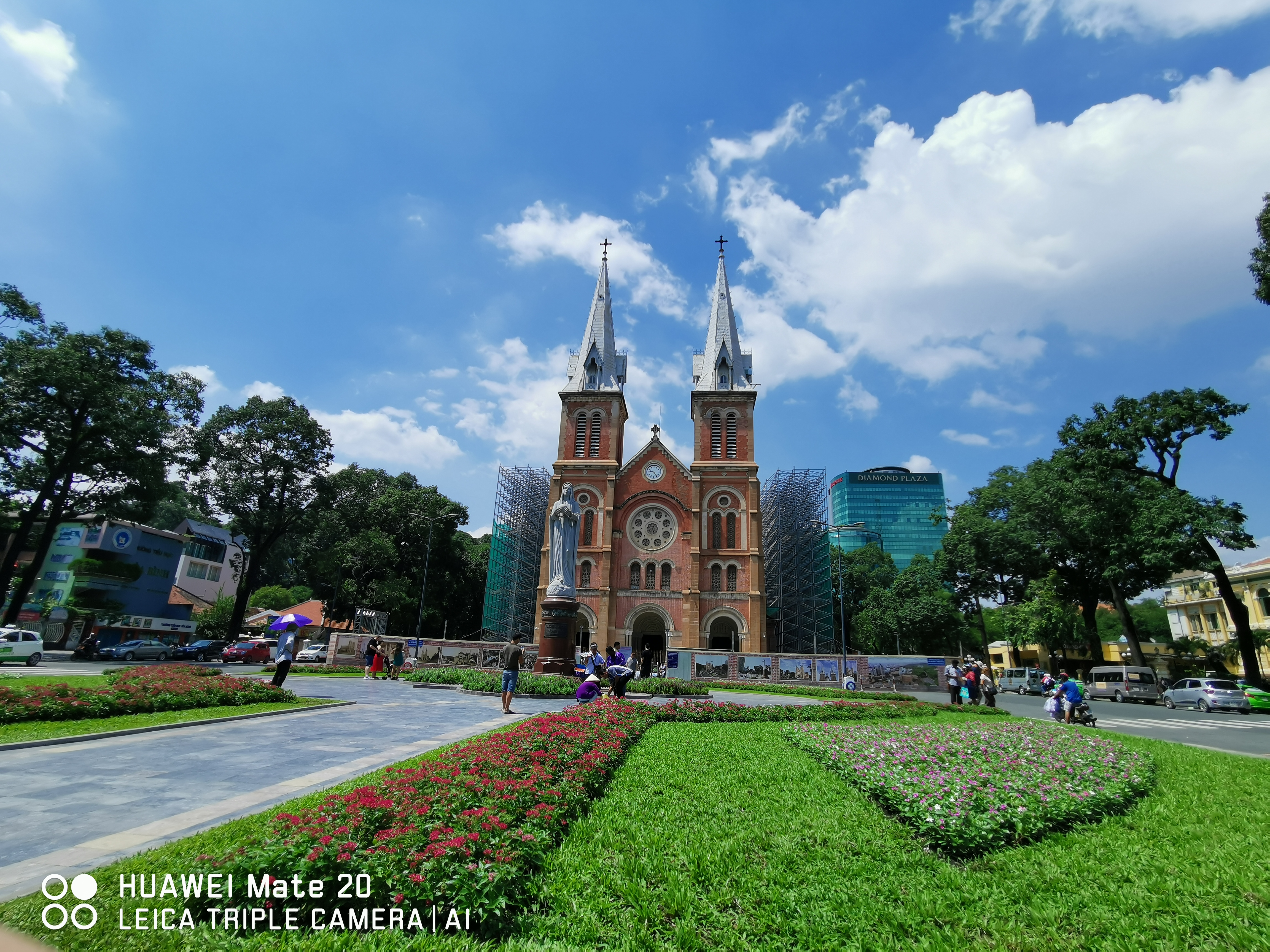 Sài Gòn trông như thế nào qua ống kính của Huawei Mate 20