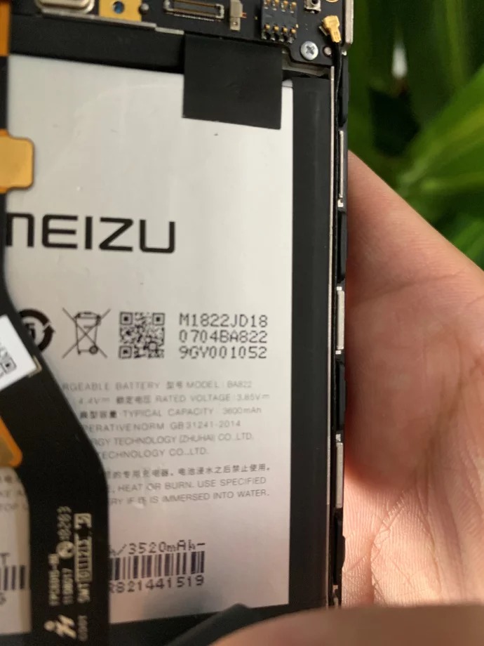 Sforum - Trang thông tin công nghệ mới nhất Meizu-Note-8-battery-capacity-b Meizu Note 8 lộ thông số, dung lượng pin trước ngày ra mắt Sforum - Trang thông tin công nghệ mới nhất Meizu-Note-8-battery-capacity-b Meizu Note 8 lộ thông số, dung lượng pin trước ngày ra mắt