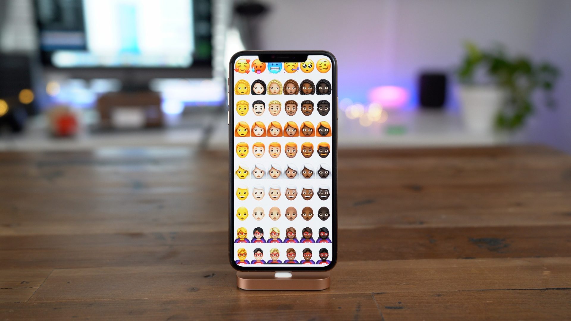 Hơn 70 emoji mới được thêm vào kể từ bản Beta 2