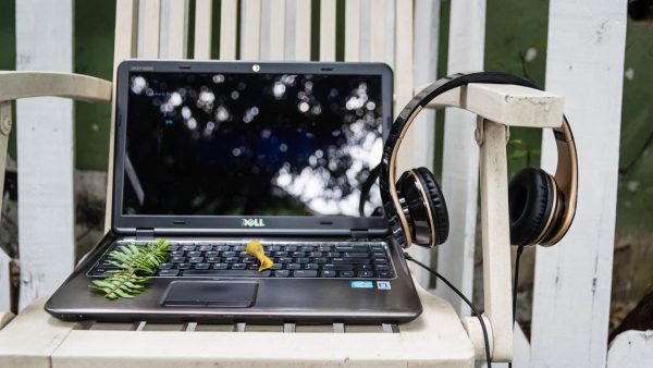Sforum - Trang thông tin công nghệ mới nhất laptop-khong-nhan-tai-nghe-2-600x338 Bổ sung tính năng tự tắt âm khi ngắt kết nối tai nghe trên Windows 10 Sforum - Trang thông tin công nghệ mới nhất laptop-khong-nhan-tai-nghe-2-600x338 Bổ sung tính năng tự tắt âm khi ngắt kết nối tai nghe trên Windows 10