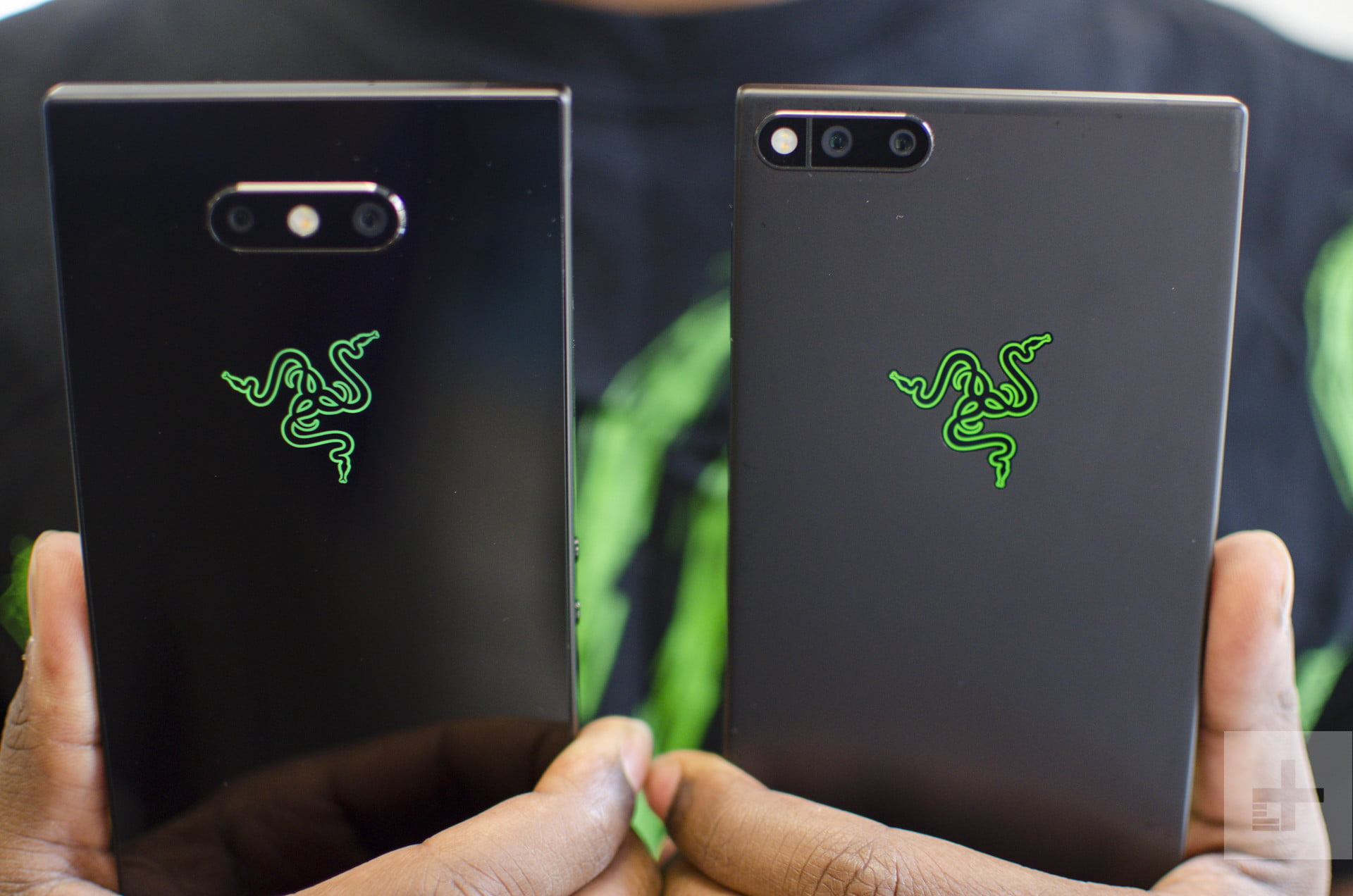 Razer Phone 2 và Razer Phone 1