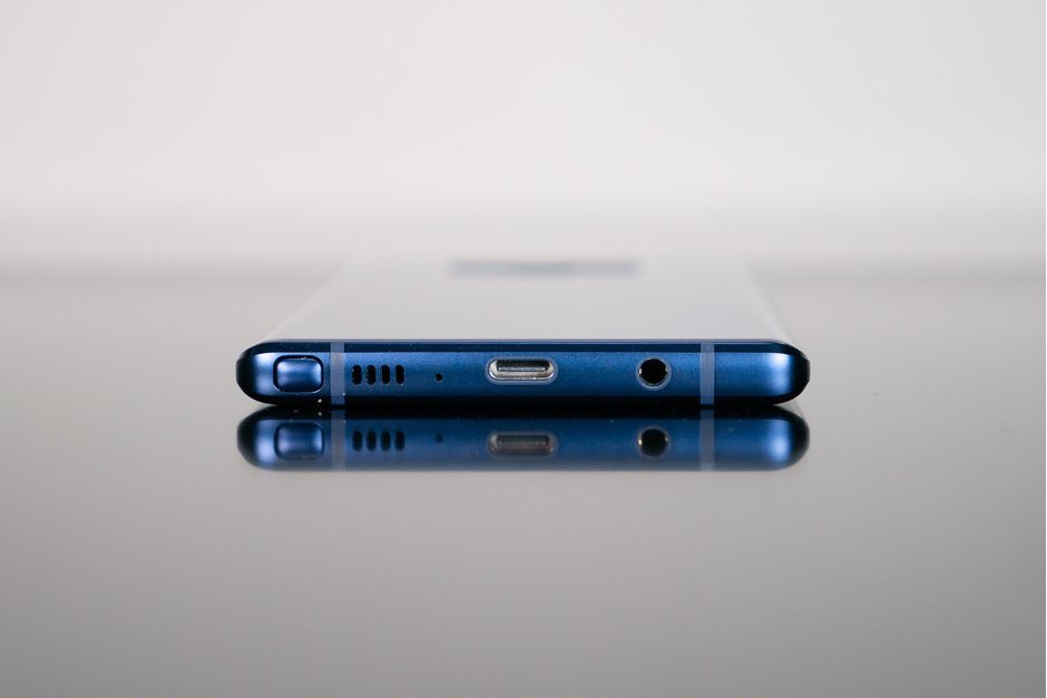 Sforum - Trang thông tin công nghệ mới nhất the-samsung-galaxy-note-10-could-ditch-the-3.5mm-headphone-jack Ai rồi cũng khác, Samsung cũng sẽ bỏ jack cắm tai nghe trên Galaxy Note 10 sắp tới? Sforum - Trang thông tin công nghệ mới nhất the-samsung-galaxy-note-10-could-ditch-the-3.5mm-headphone-jack Ai rồi cũng khác, Samsung cũng sẽ bỏ jack cắm tai nghe trên Galaxy Note 10 sắp tới?