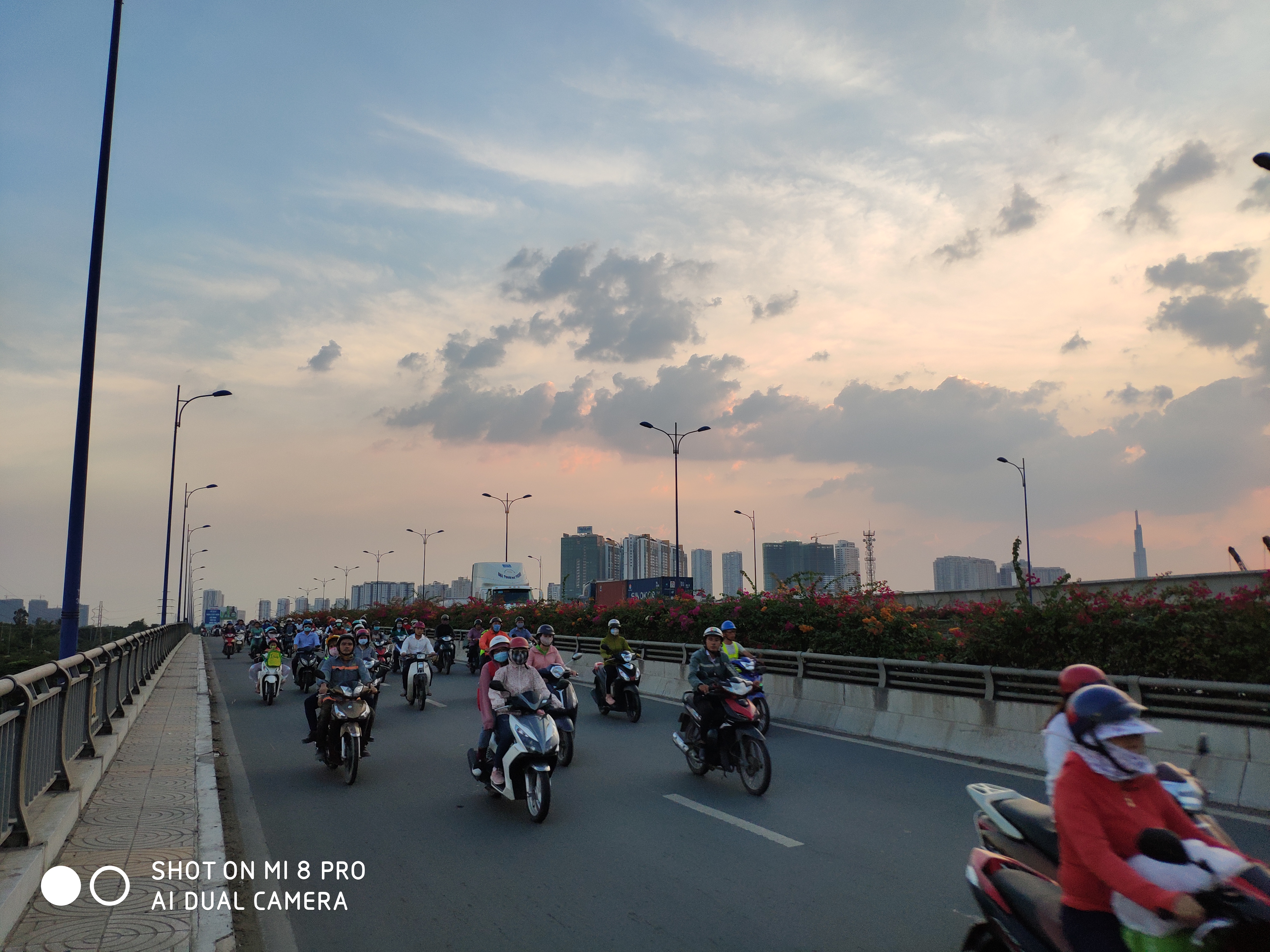 Ngắm "chiều hoàng hôn doesn