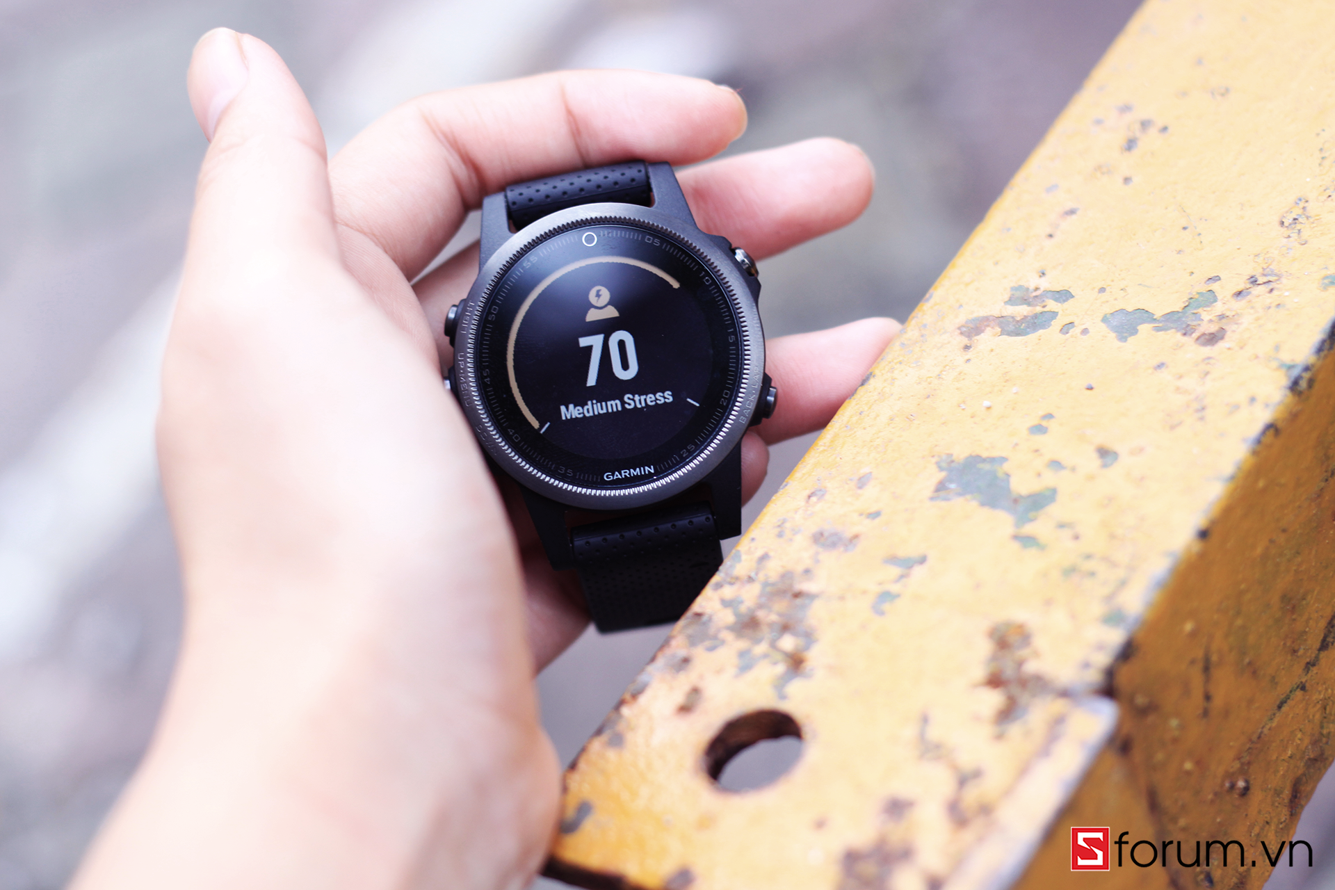 Nhìn chung các cảm biến ở Garmin Fenix 5/5S không có nhiều thay đổi so với những phiên bản trước.