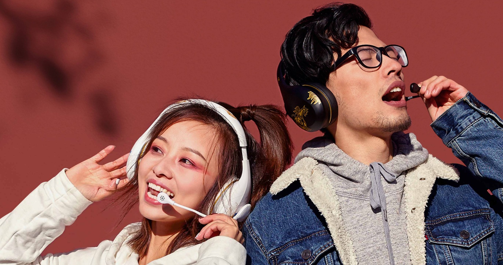 Sforum - Trang thông tin công nghệ mới nhất Mi-Bluetooth-Headphones-K-Song-D-1 Xiaomi ra mắt tai nghe không dây Mi Bluetooth Karaoke Headphones Forbidden City Edition Sforum - Trang thông tin công nghệ mới nhất Mi-Bluetooth-Headphones-K-Song-D-1 Xiaomi ra mắt tai nghe không dây Mi Bluetooth Karaoke Headphones Forbidden City Edition
