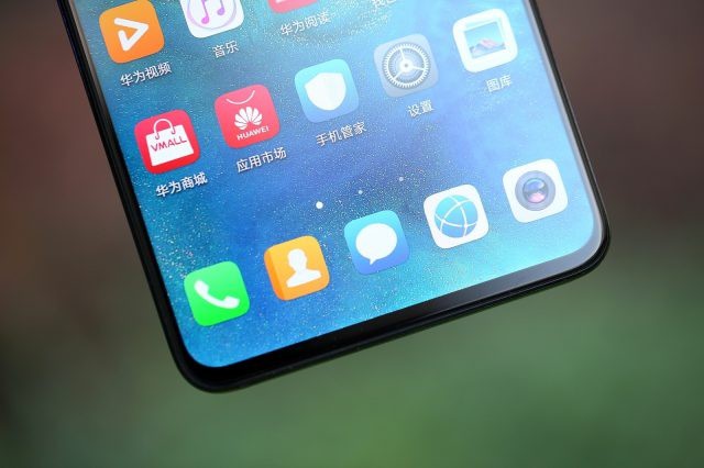 BOE đầu tư gần 7 tỷ đô sản xuất tấm nền màn hình AMOLED thế hệ 6