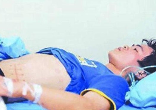 Bán thận mua iPhone 4, thanh niên 17 tuổi nằm viện suốt 7 năm