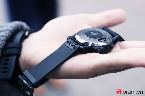 Sforum - Trang thông tin công nghệ mới nhất IMG_9676-1-600x400 Kinh nghiệm chăm sóc và bảo quản Smartwatch luôn bền đẹp 