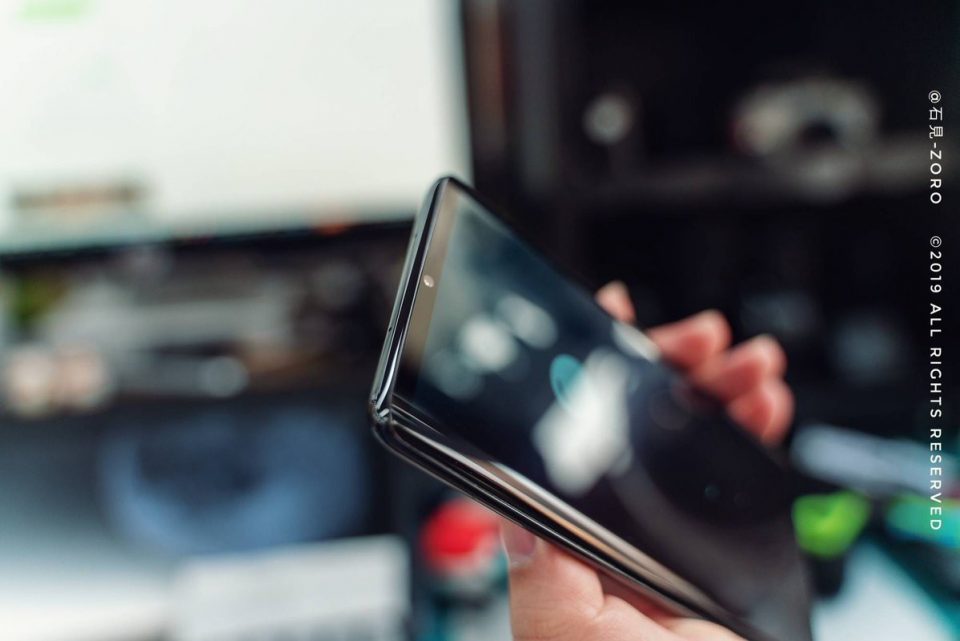 Sforum - Trang thông tin công nghệ mới nhất Meizu-Zero-2-960x641 Cận cảnh Meizu Zero: Smartphone có thiết kế "không lỗ" đầu tiên trên thế giới Sforum - Trang thông tin công nghệ mới nhất Meizu-Zero-2-960x641 Cận cảnh Meizu Zero: Smartphone có thiết kế "không lỗ" đầu tiên trên thế giới