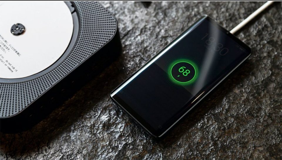 Sforum - Trang thông tin công nghệ mới nhất Meizu-Zero-7-960x544 Cận cảnh Meizu Zero: Smartphone có thiết kế "không lỗ" đầu tiên trên thế giới Sforum - Trang thông tin công nghệ mới nhất Meizu-Zero-7-960x544 Cận cảnh Meizu Zero: Smartphone có thiết kế "không lỗ" đầu tiên trên thế giới