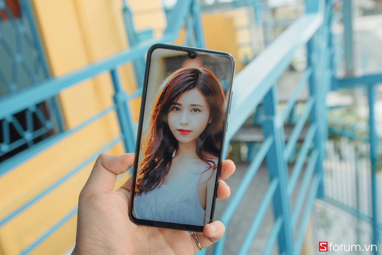 Sforum - Trang thÃ´ng tin cÃ´ng nghá» má»i nháº¥t uu-nhuoc-diem-honor-10-lite-3 Honor 10 Lite coÌ phaÌi laÌ lÆ°Ì£a choÌ£n tÃ´Ìt nhÃ¢Ìt trong tÃ¢Ìm giaÌ 5 triÃªÌ£u Äá»ng? 