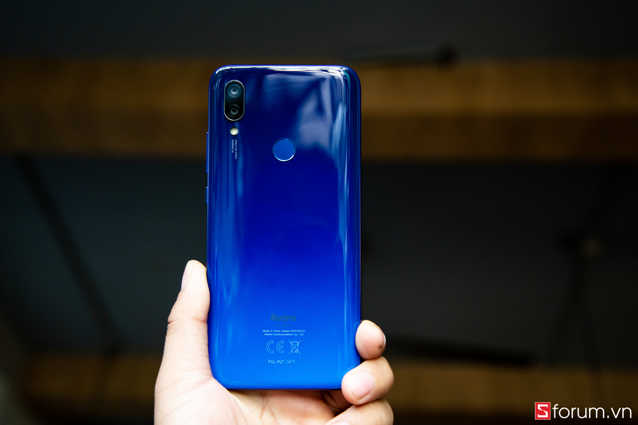 Sforum - Trang thÃ´ng tin cÃ´ng nghá» má»i nháº¥t Xiaomi-Redmi-7-sforum-1 TrÃªn tay Xiaomi Redmi 7: ThÃªm má»t smartphone âquá»c dÃ¢nâ má»i trong phÃ¢n khÃºc giÃ¡ ráº»!? 