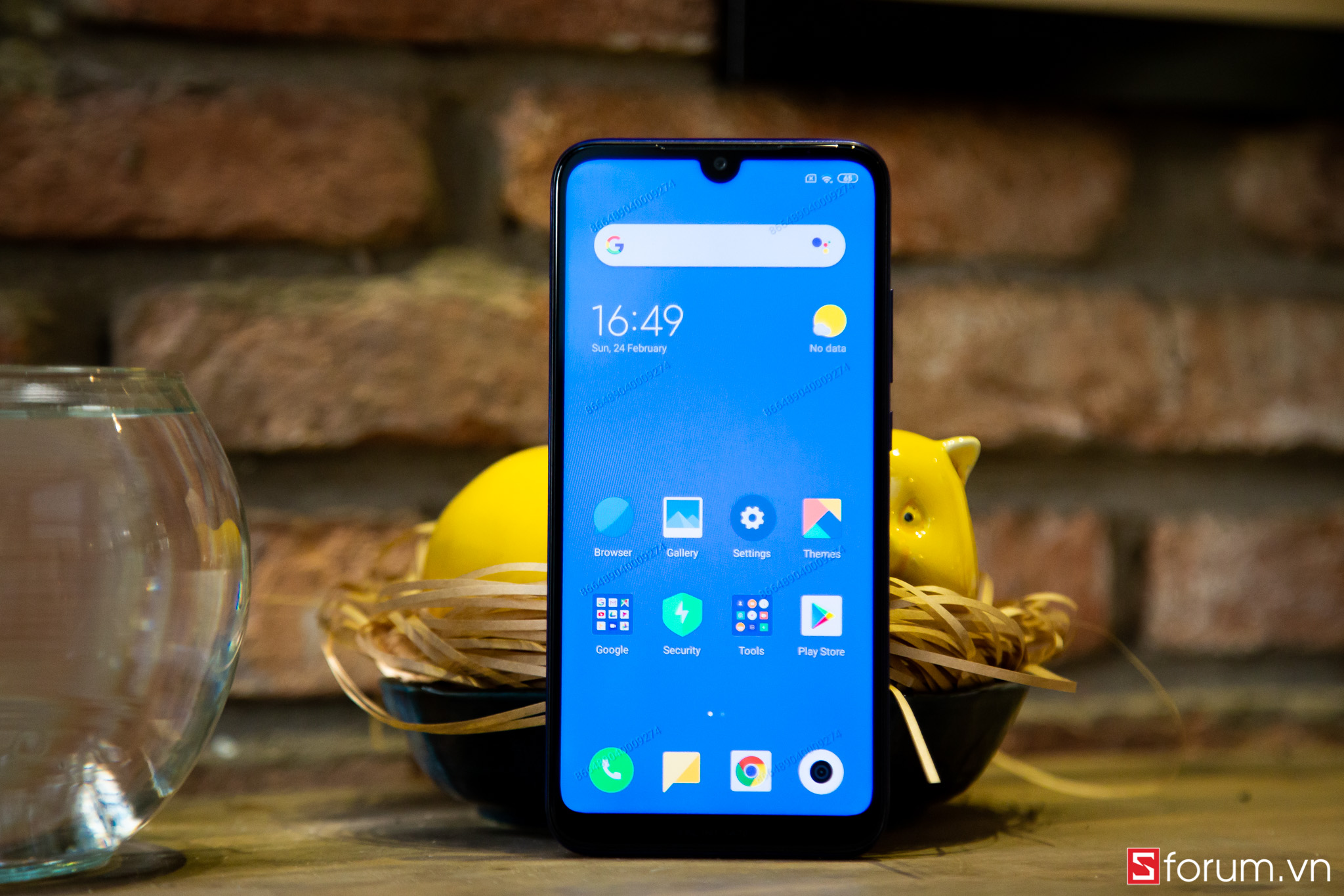 Sforum - Trang thÃ´ng tin cÃ´ng nghá» má»i nháº¥t Xiaomi-Redmi-7-sforum-8 TrÃªn tay Xiaomi Redmi 7: ThÃªm má»t smartphone âquá»c dÃ¢nâ má»i trong phÃ¢n khÃºc giÃ¡ ráº»!? 