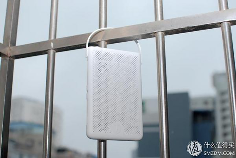 Sforum - Trang thông tin công nghệ mới nhất Hop-chong-muoi-Xiaomi-1 Xiaomi ra mắt hộp đuổi muỗi không dùng điện, không sợ nắng mưa, hoạt động được 100 ngày, giá 200 ngàn 