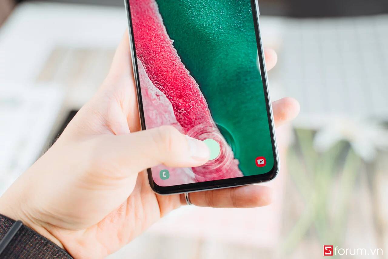 Sforum - Trang thông tin công nghệ mới nhất diem-nhan-Galaxy-A70-4 [HOT SALE] Galaxy A70 giá cực sốc chỉ còn 8.05 triệu, duy nhất ngày 4/5 