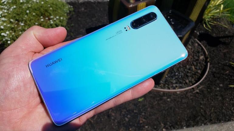 Sforum - Trang thông tin công nghệ mới nhất huawei-p30-1-1 Huawei ra mắt phiên bản RAM 6GB của Huawei P30, giá 13.5 triệu Sforum - Trang thông tin công nghệ mới nhất huawei-p30-1-1 Huawei ra mắt phiên bản RAM 6GB của Huawei P30, giá 13.5 triệu